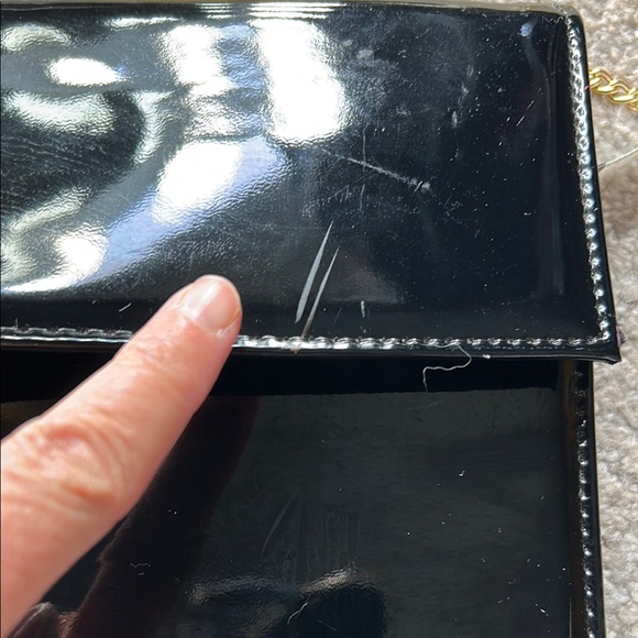 Vintage Ande Black Patent Leather Purse with Gold Chain - Picture 6 of 8